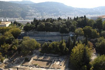 Vue de l'Oppidum de la Butte Bellanda - Agrandir l'image 4 sur 7, fenêtre modale