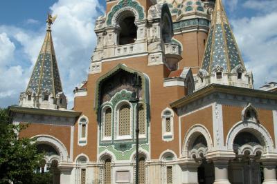 Vue générale de la cathédrale orthodoxe russe de Nice - Agrandir l'image 8 sur 8, fenêtre modale