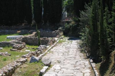 Decumanus, quartier d’habitation et boutiques du sud du site de Cemenelum - Agrandir l'image 6 sur 6, fenêtre modale