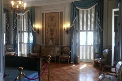 Chambre bleue de la villa - Agrandir l'image 2 sur 10, fenêtre modale