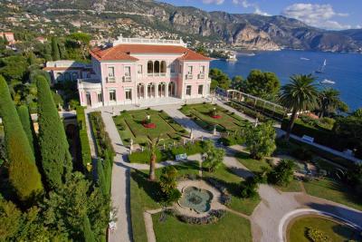 Villa Ephrussi façade sud - Agrandir l'image 4 sur 10, fenêtre modale