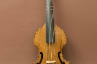 Basse de viole de gambe, W. Turner (Londres, 1652) – Legs Gautier - Agrandir l'image 3 sur 6, fenêtre modale