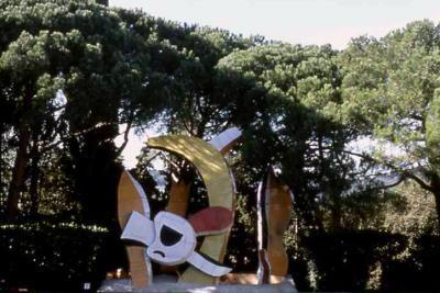 Vue du jardin du Musée Fernand Léger - Agrandir l'image 1 sur 3, fenêtre modale