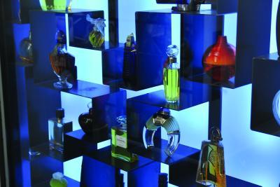 Vue intérieure, Musée International de la Parfumerie de Grasse - Agrandir l'image 5 sur 10, fenêtre modale