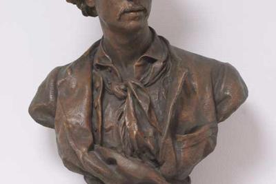 Buste de Charles Garnier par Jean-Baptiste Carpeaux. Copie en résine d’après l’original du musée Chéret. - Agrandir l'image 4 sur 9, fenêtre modale