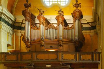 Orgue de l’église Saint-Michel des frères Grinda, 1790, Villefranche-sur-Mer - Agrandir l'image 4 sur 5, fenêtre modale