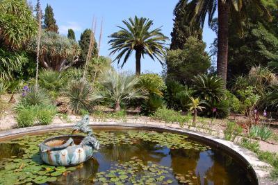 Jardins de la villa Maria Serena à Menton - Agrandir l'image 2 sur 13, fenêtre modale