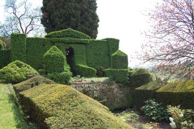 Jardin de la villa Noailles à Grasse - Agrandir l'image 12 sur 13, fenêtre modale