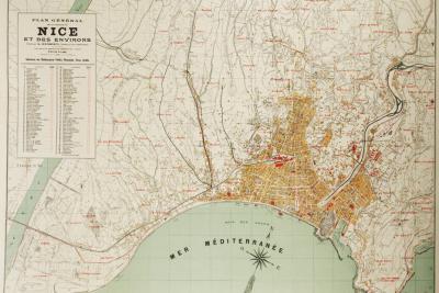 Plan couleur extrait de l'Indicateur de Nice et des Alpes-Maritimes - Agrandir l'image 1 sur 10, fenêtre modale
