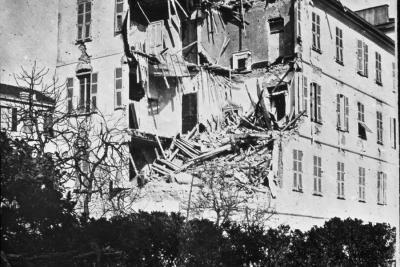 Tremblement de terre du 23 février 1887, maison d'école du quartier Saint-Etienne à Nice - Agrandir l'image 1 sur 6, fenêtre modale