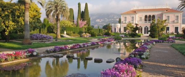 Vue de la façade sud de la Villa Ephrussi 