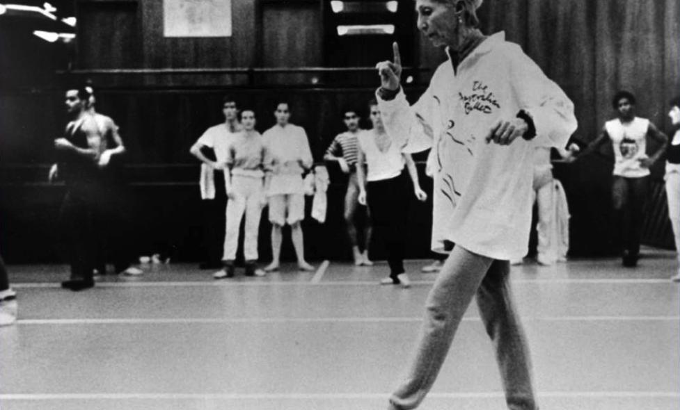Rosella Hightower donnant un cours durant un stage en Australie - Agrandir l'image, fenêtre modale