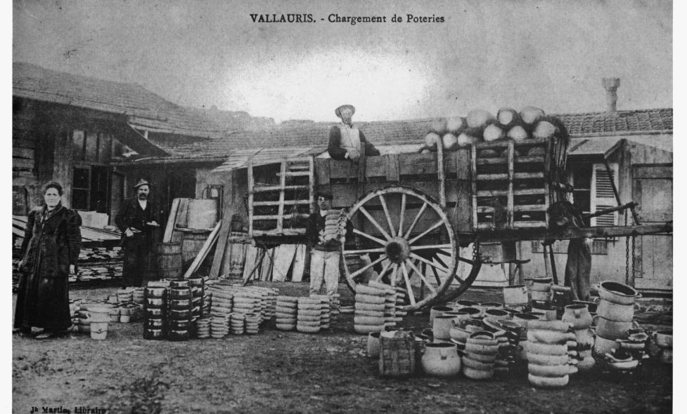 Carte postale évoquant le commerce des pignates et poêlons au XIXème siècle - Agrandir l'image, fenêtre modale